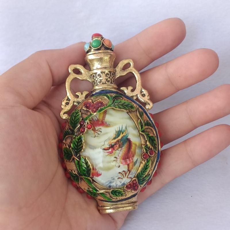 Karanlıkta Parlayan Ejderha Şi - Vintage Collectible Bottles incelemesi ve fiyatı